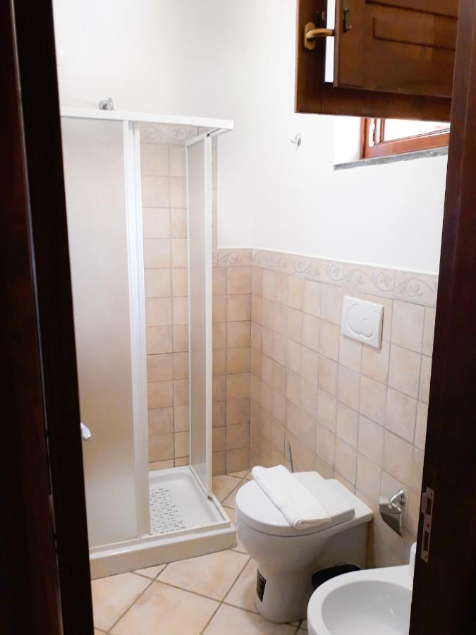 Residence Gregory Filicudi Pecorini Bagian luar foto