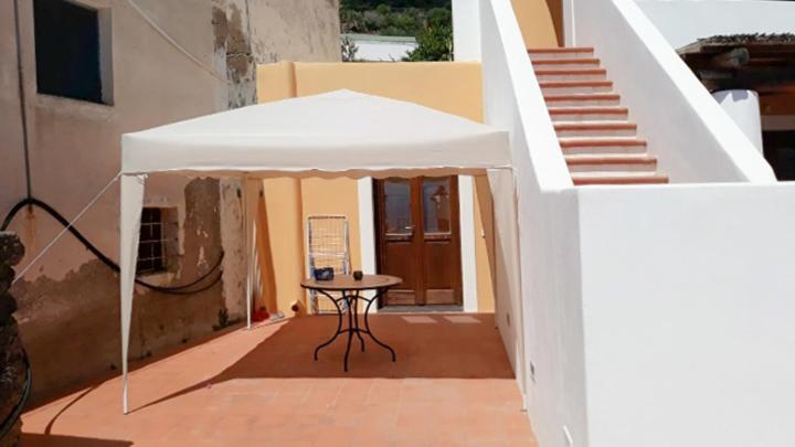 Residence Gregory Filicudi Pecorini Bagian luar foto